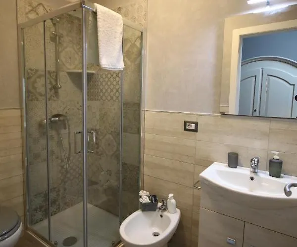 Bed & Breakfast Cavirani 3*