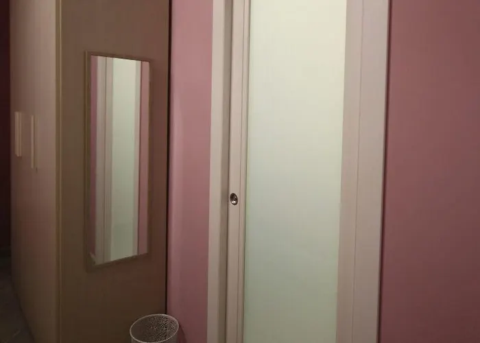 Alojamento de Acomodação e Pequeno-almoço Cavirani 3*